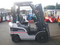 Погрузчик вилочный бензин nissan NP1F1A15D