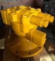 Гидравлический мотор поворота Komatsu PC200 PC210 PC220