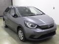 Хэтчбек гибрид Honda Fit кузов GR4 модификация e:HEV Basic Hybrid гв 2020 4wd