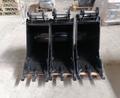 Ковш 40 Caterpillar 428 434 Volvo 61 71 Hyundai 930 940 пальцы в комплекте