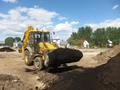 Свободный экскаватор погрузчик JCB 3CX