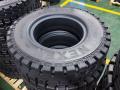 Цельнолитые шины с дисками на экскаватор Doosan DX210WA