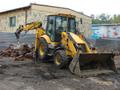 Экскаватор-погрузчик с гидромолотом JCB в аренду СПб и ЛО