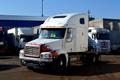 Седельный тягач Freightliner FLC