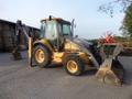 Аренда экскаватора погрузчика JCB от собственника дешево по Питеру и Лен области