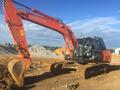 Экскавотор Hitachi 200