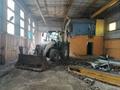 Аренда экскаватора-погрузчика Terex с гидромолотом